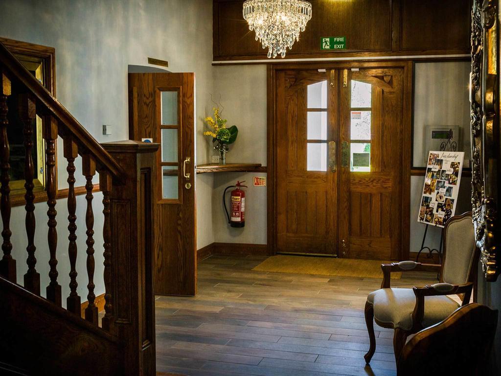 Bryngarw House Hotel บริดจ์เอนด์ ภายนอก รูปภาพ
